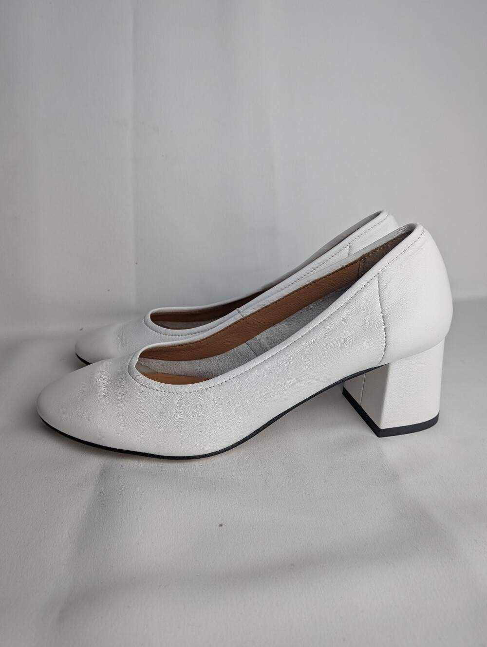 L'INTERVALLE women White Leather Heel Shoes Size 37 = 6.5, 7 US Round Tip - Picture 4 of 8